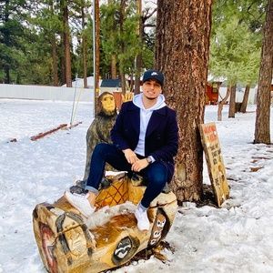 Meet your Posher, Edgar